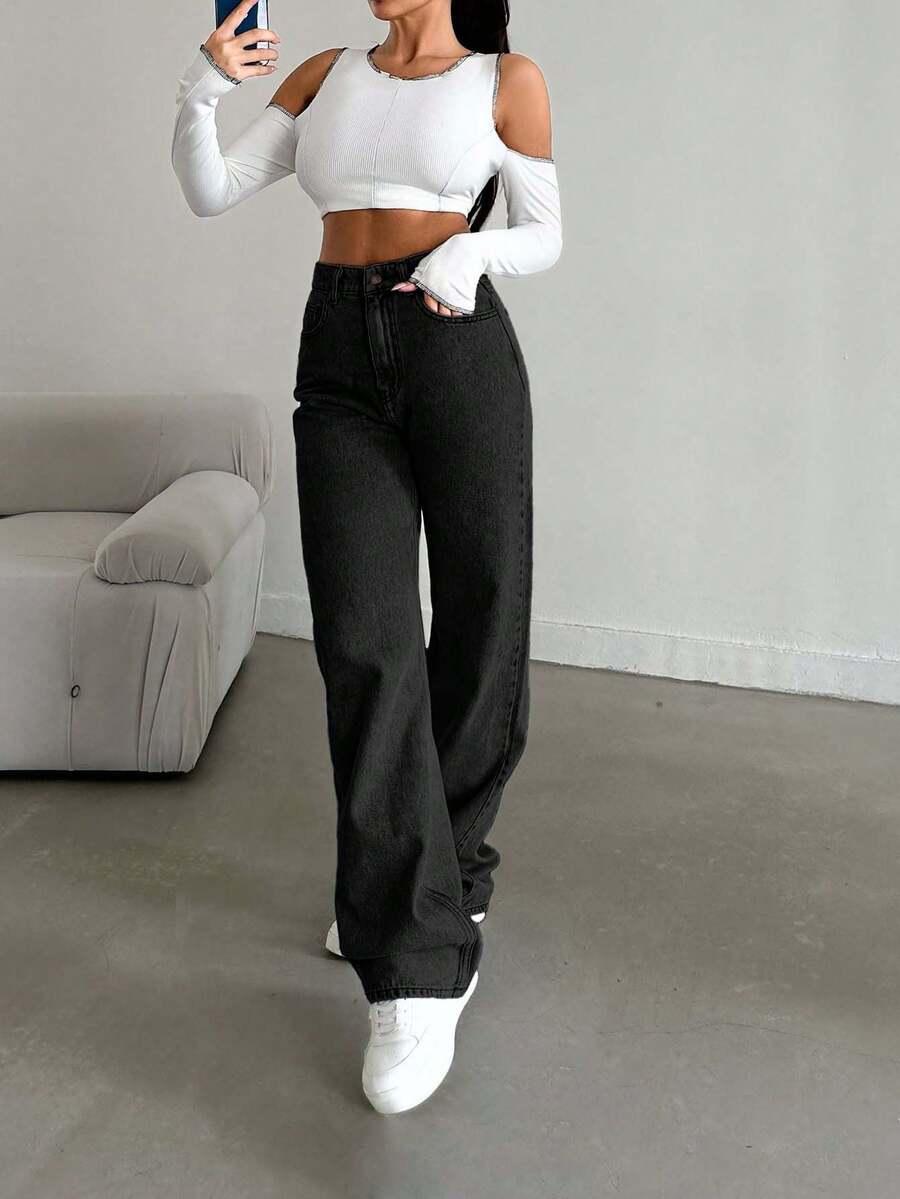 czarne spodnie jeans