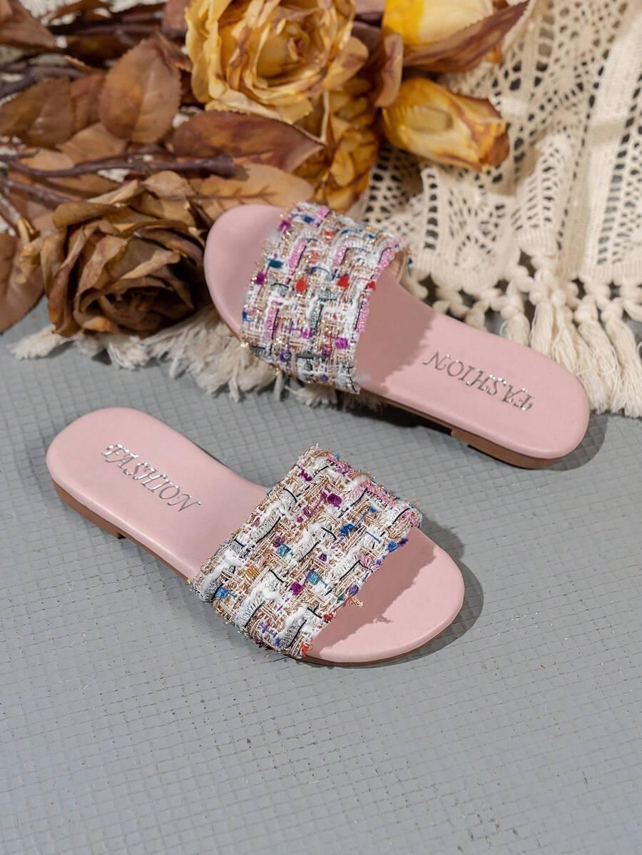 zdobione klapki tweed casual