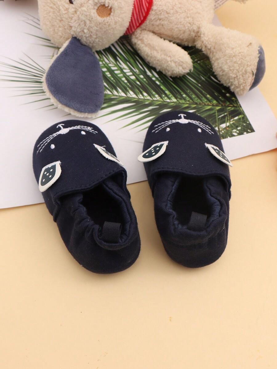 GRANATOWE BUTY WZÓR
