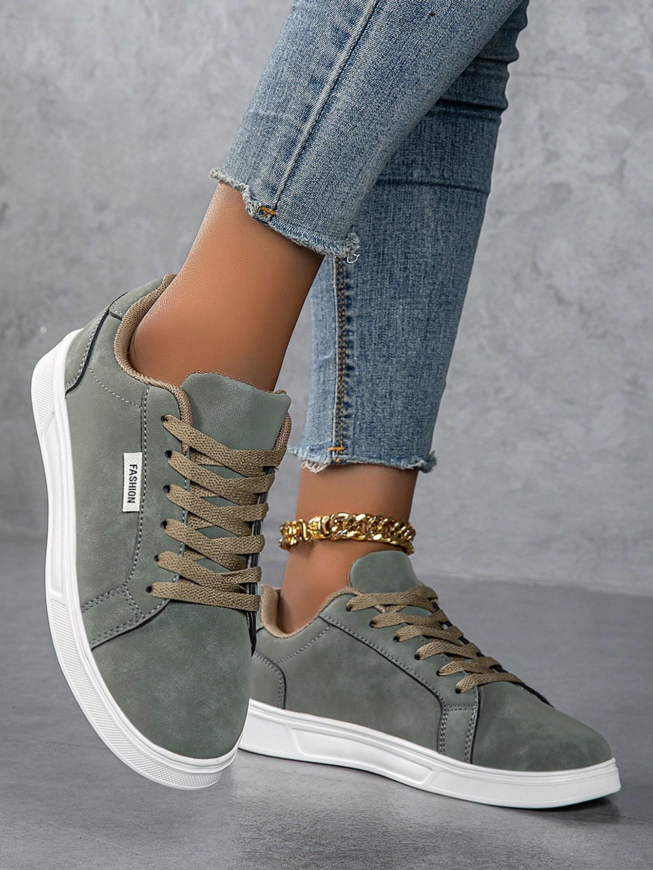 BUTY SPORTOWE SZNUROWANE 