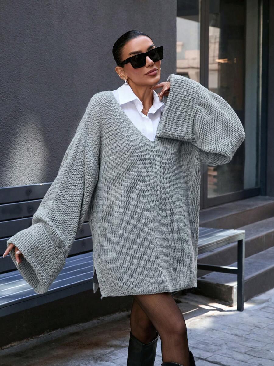 szary sweter oversize