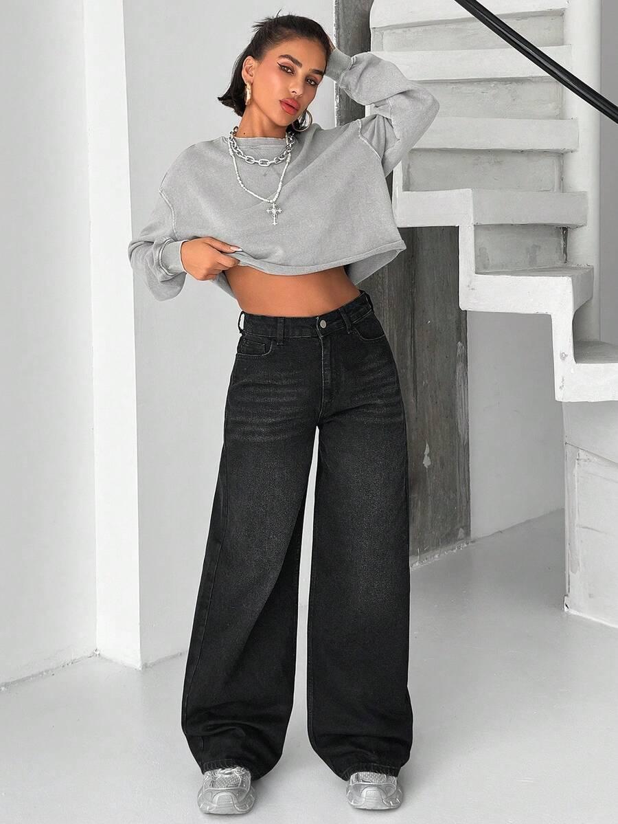 czarne spodnie jeans