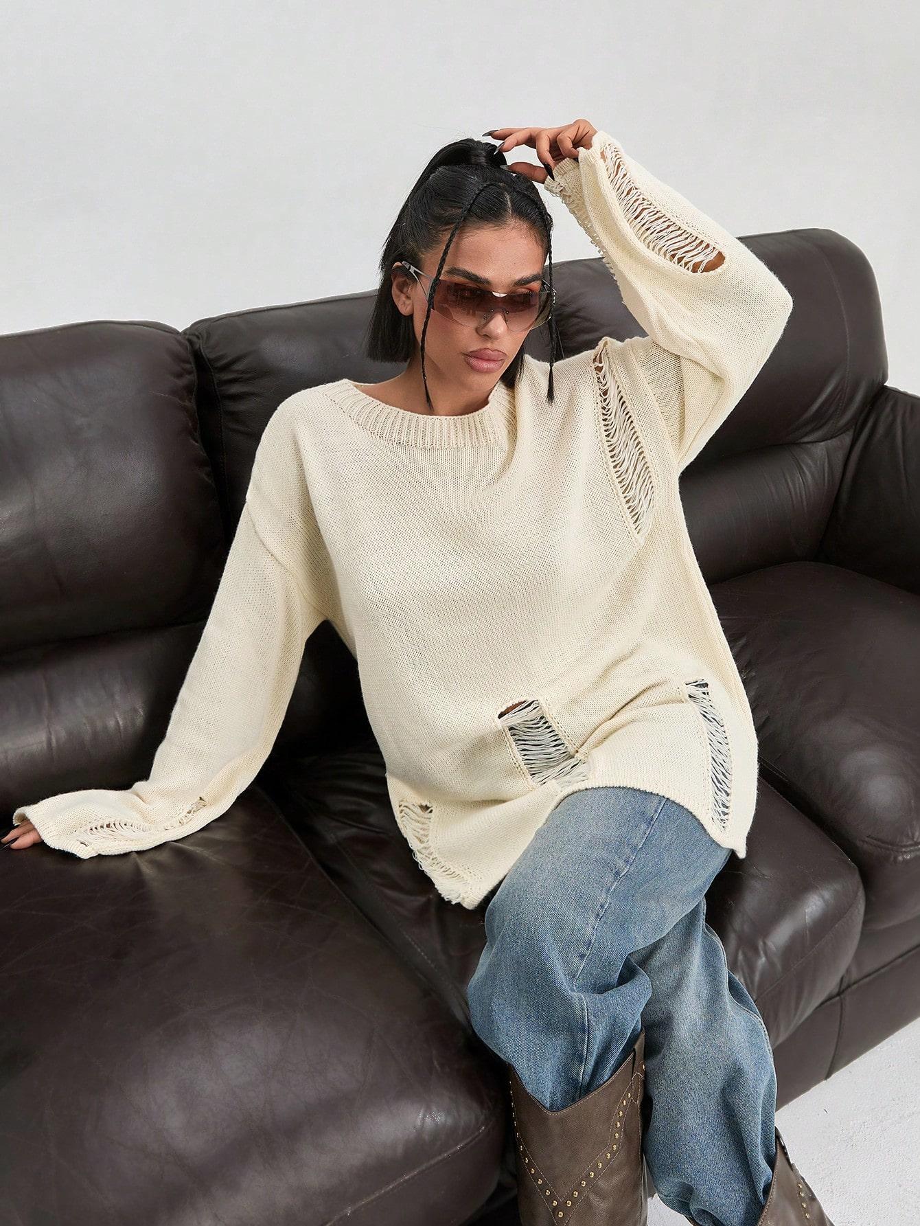 SWETER OVERSIZE z dziurami