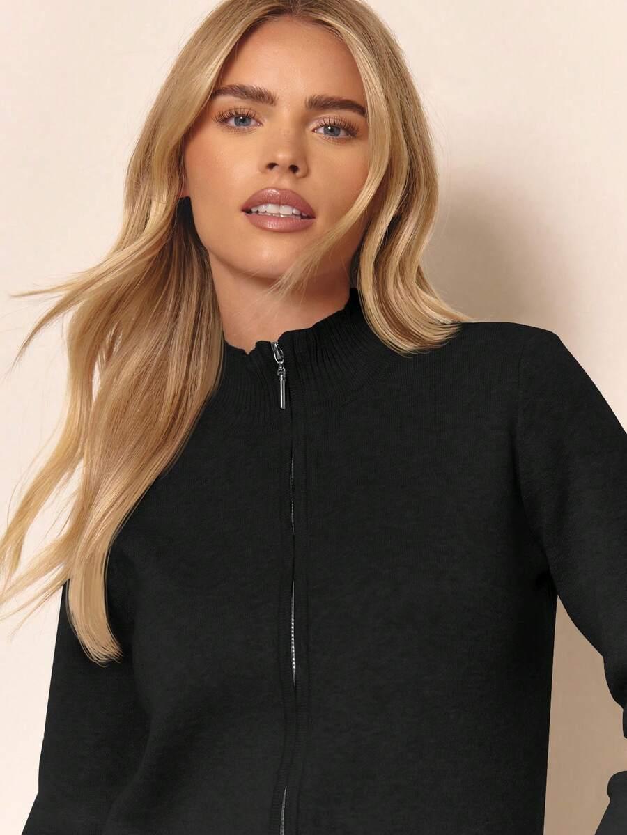 CZARNY SWETER ZAMEK