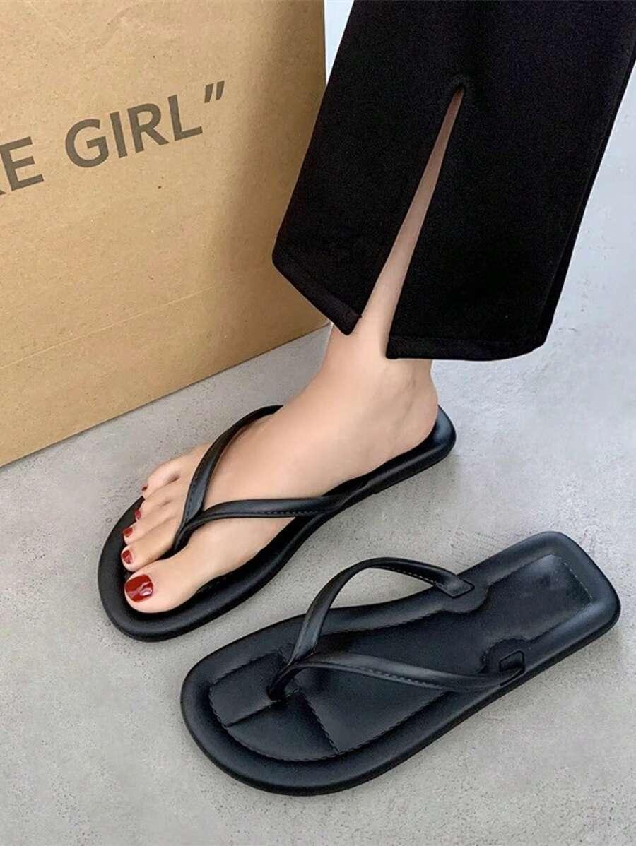 CZARNE KLAPKI CASUAL