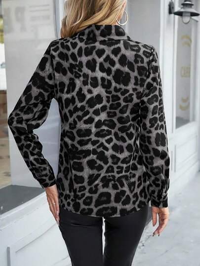 czarna koszula animal print