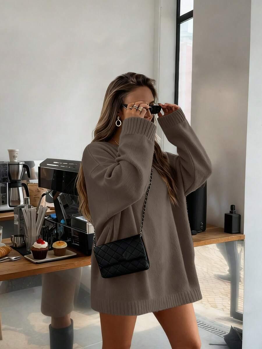 BRĄZOWY SWETER OVERSIZE