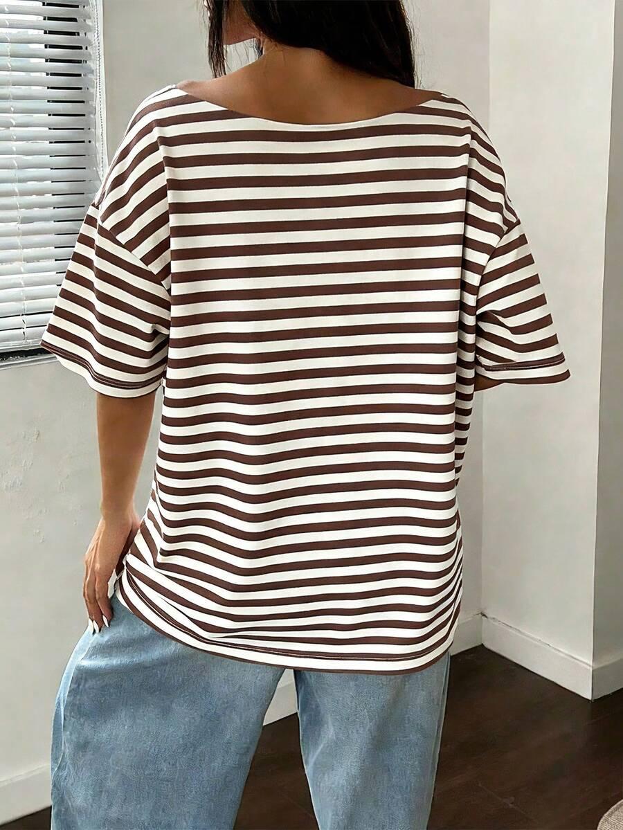 T-SHIRT WZÓR PASKI