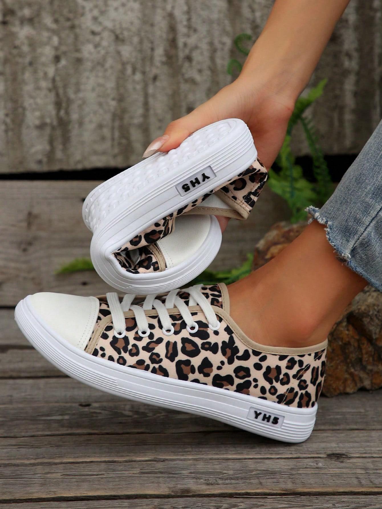 TRAMPKI ANIMAL PRINT