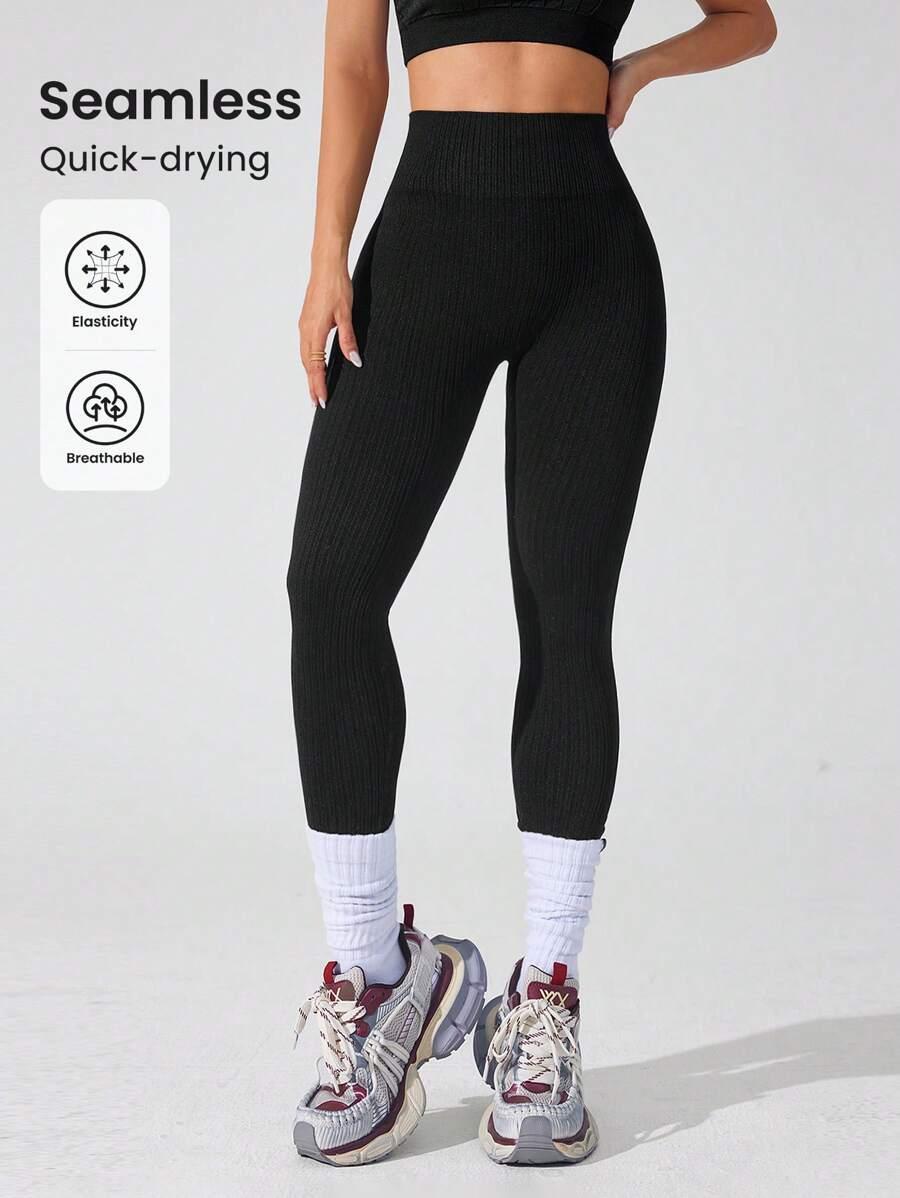 czarne legginsy sportowe 