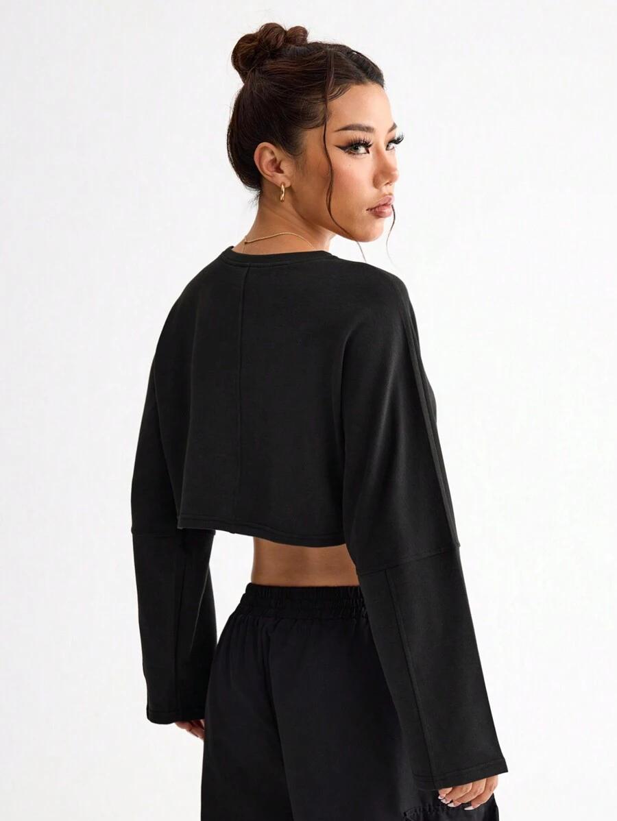 czarna bluza nadruk