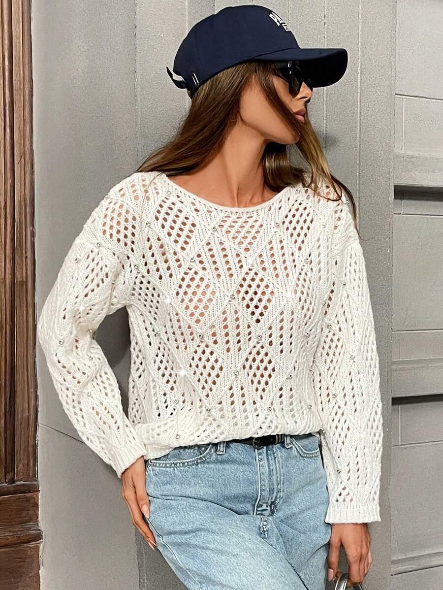 SWETER Z OZDOBNĄ APLIKACJĄ