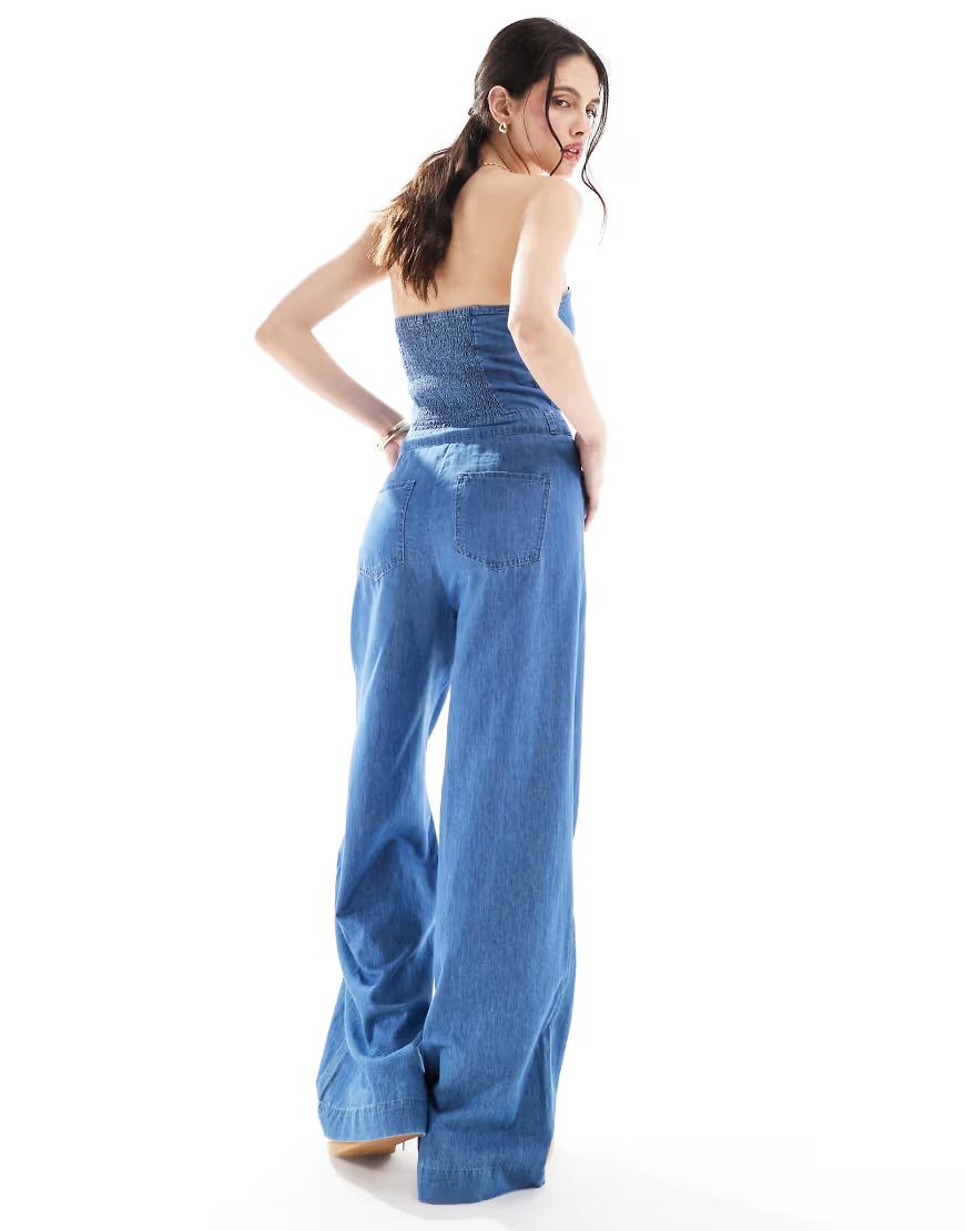 NIEBIESKI KOMBINEZON JEANS