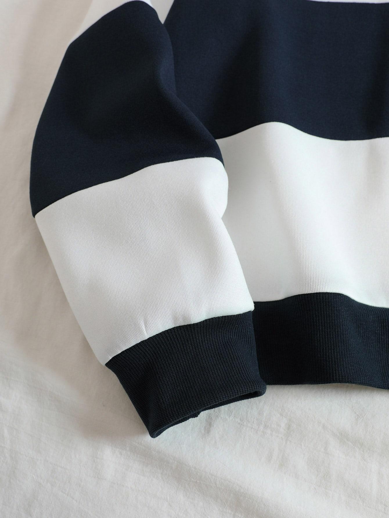 BLUZA W PASKI ZAMEK