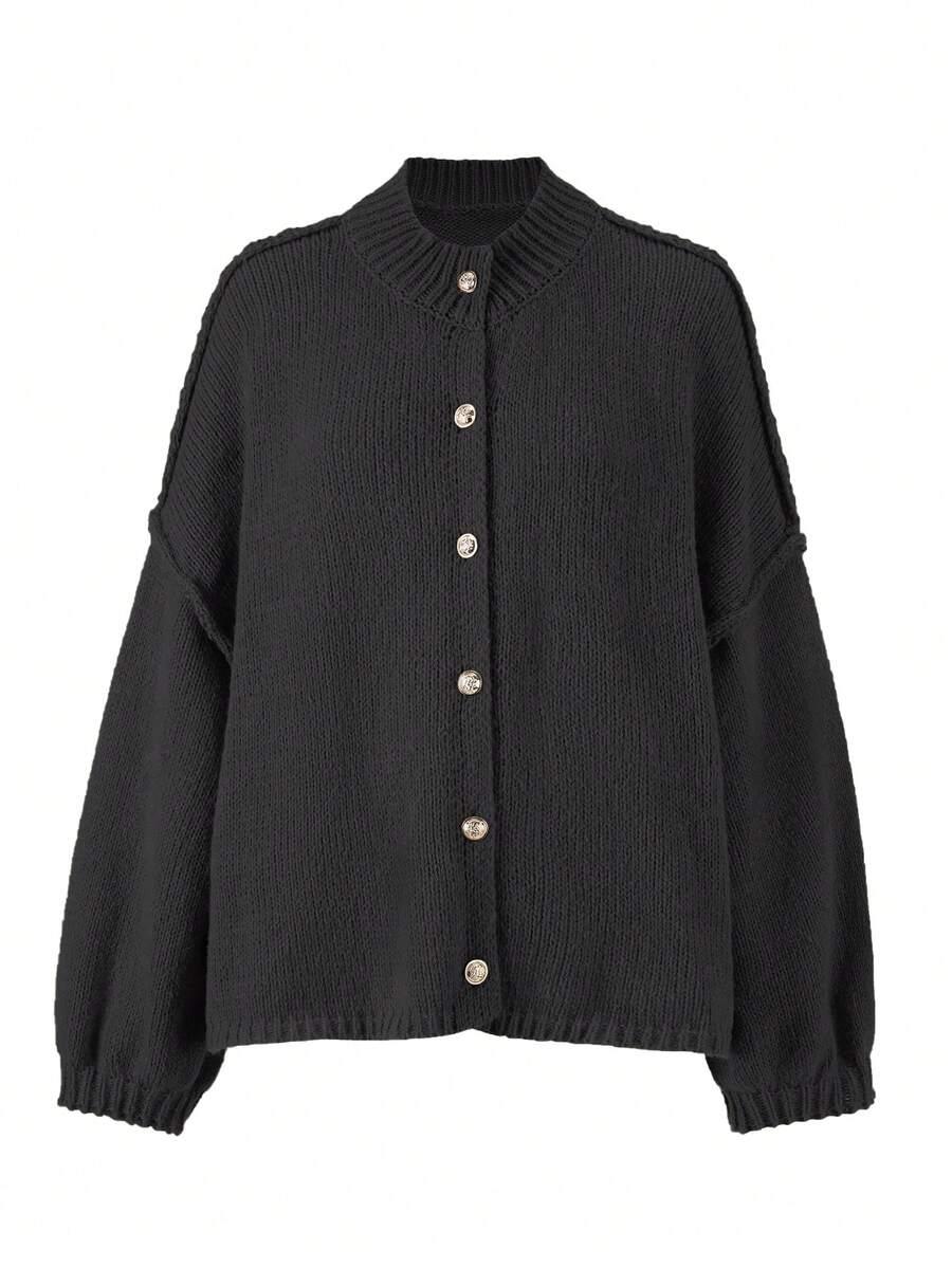 CZARNY SWETER OVERSIZE GUZIKI