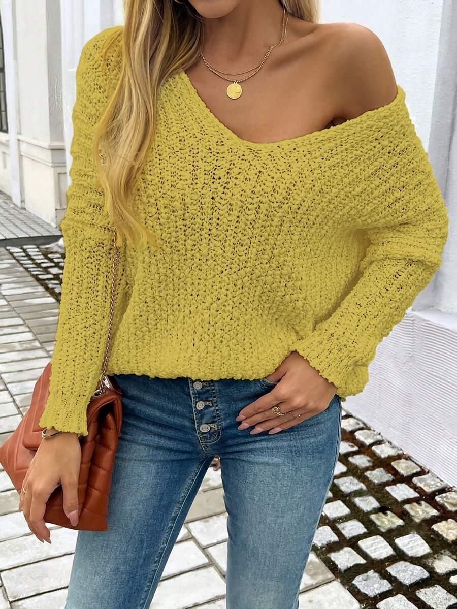 DZIANINOWY SWETER V-NECK