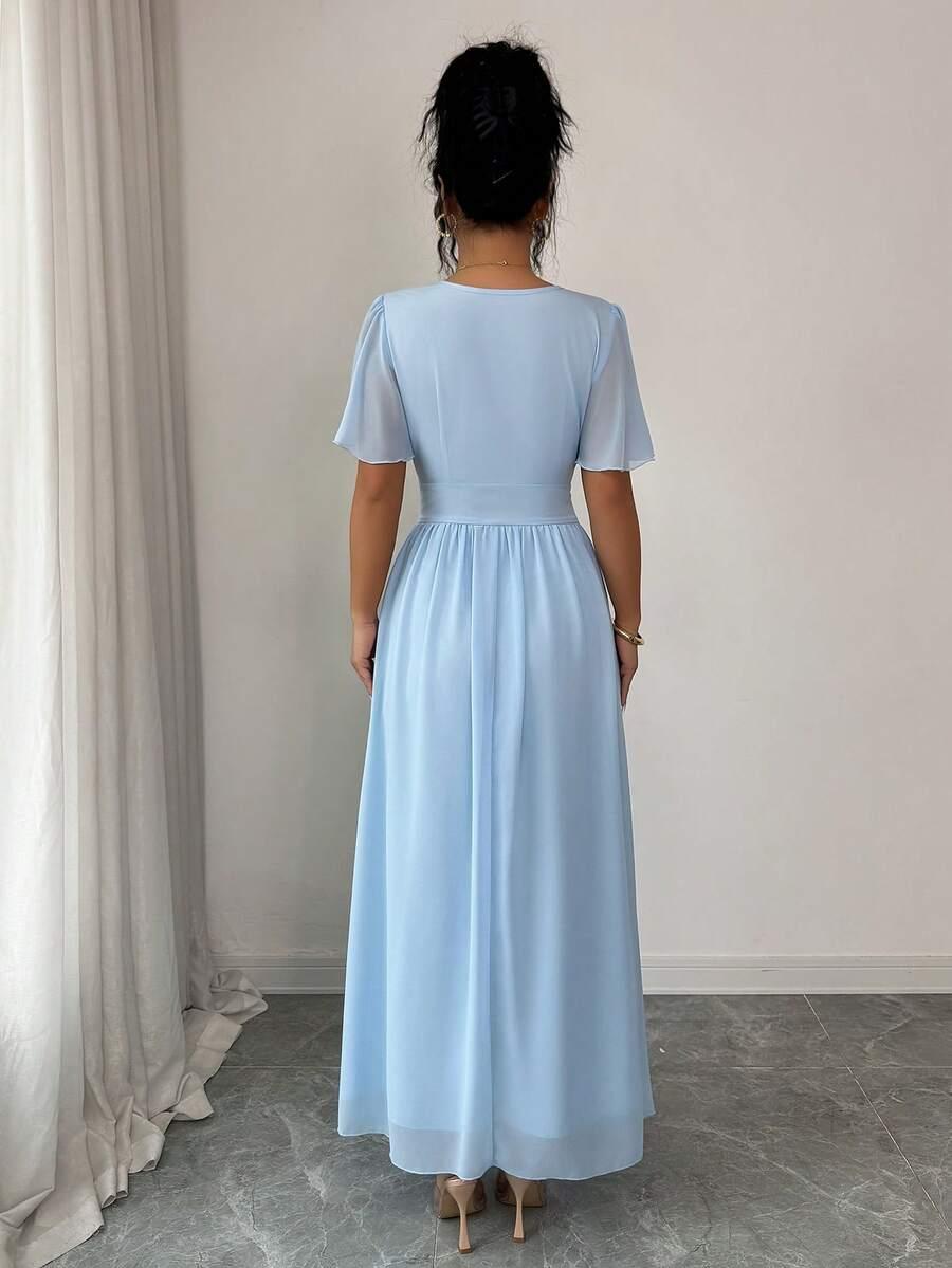 niebieska sukienka maxi 