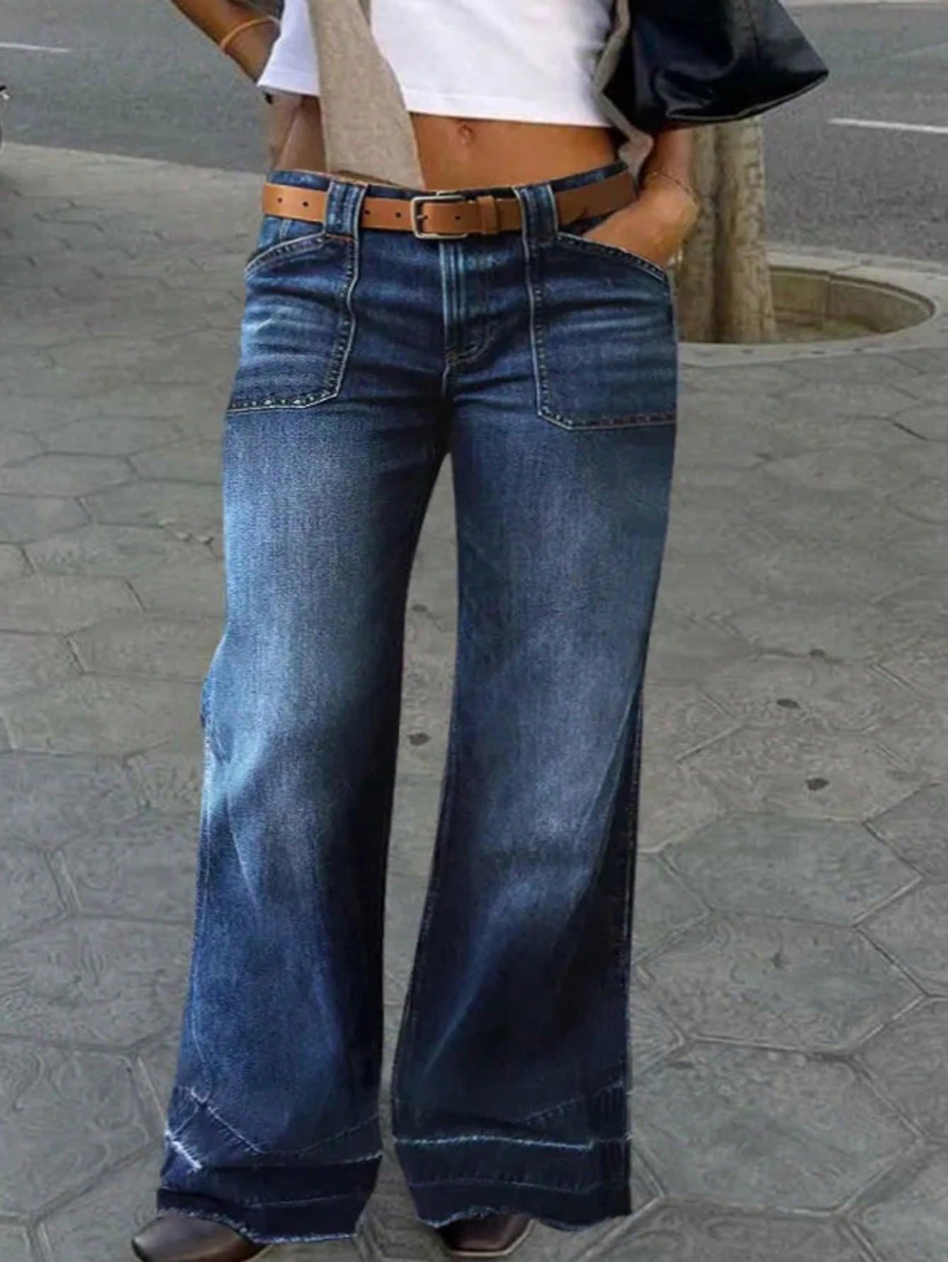 niebieskie spodnie jeans 