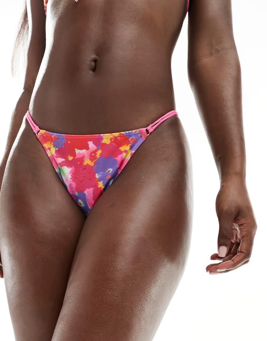 dół od bikini kwiaty