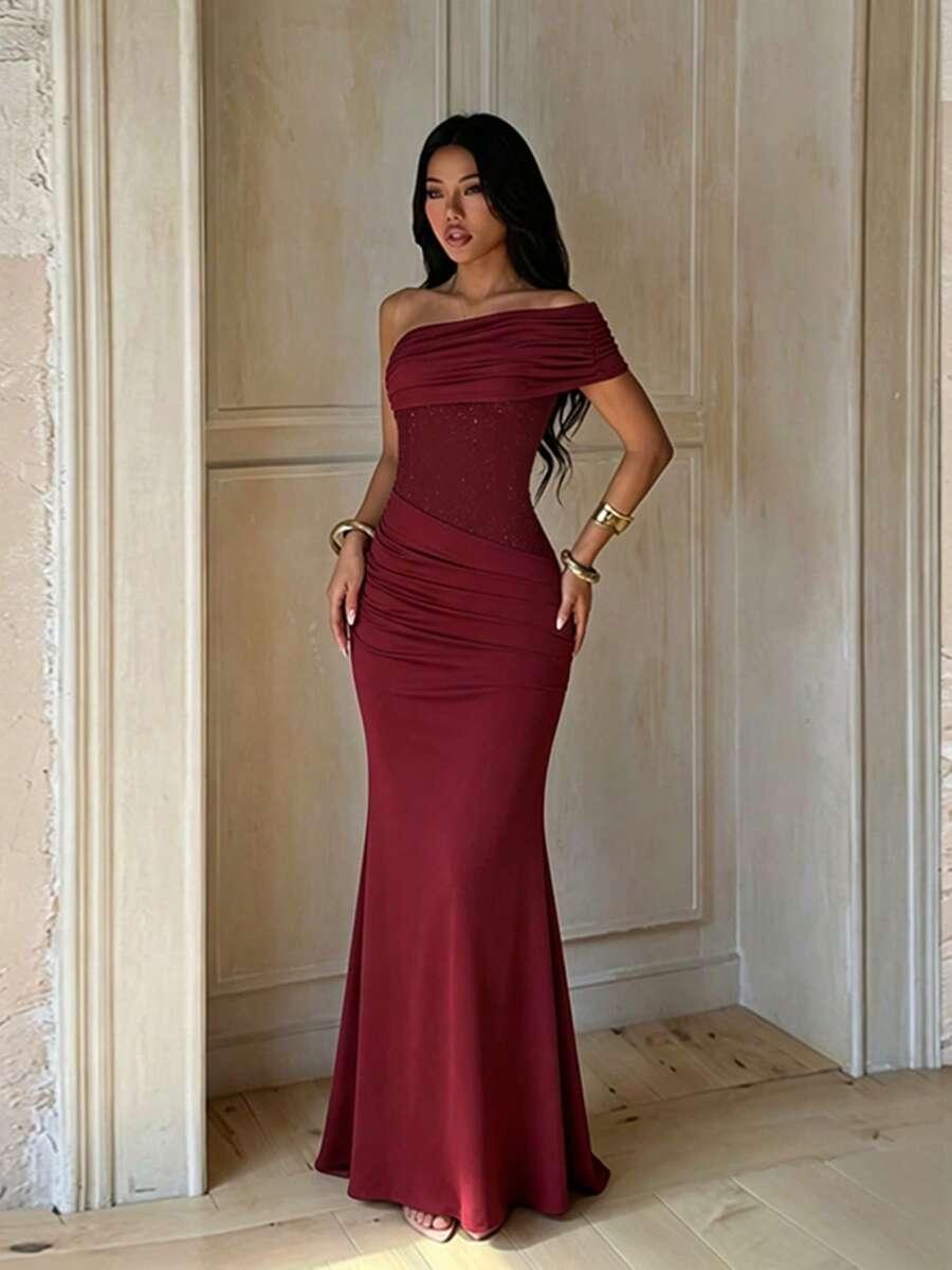 CZERWONA MAXI SUKIENKA