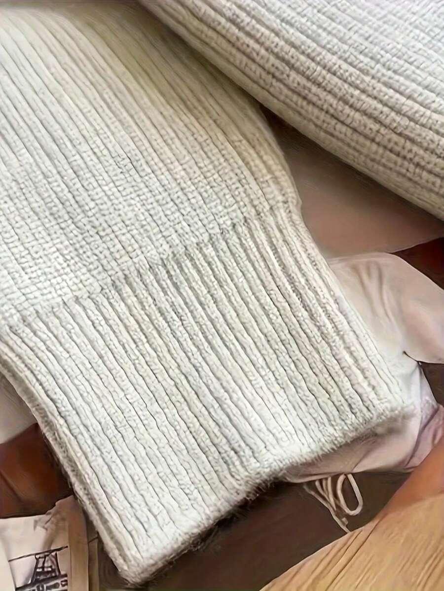 BEŻOWY ROZPINANY SWETER
