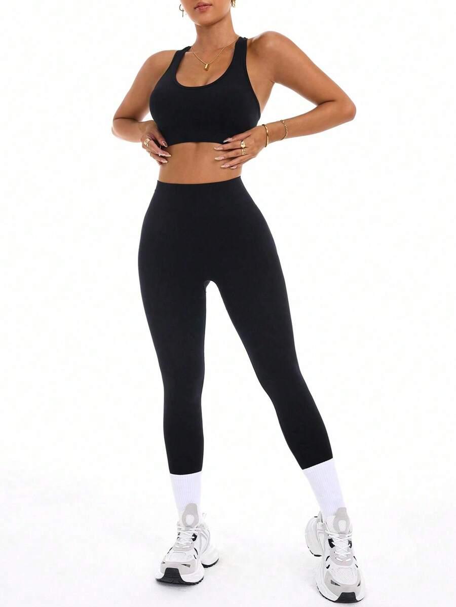 czarny sportowy top 