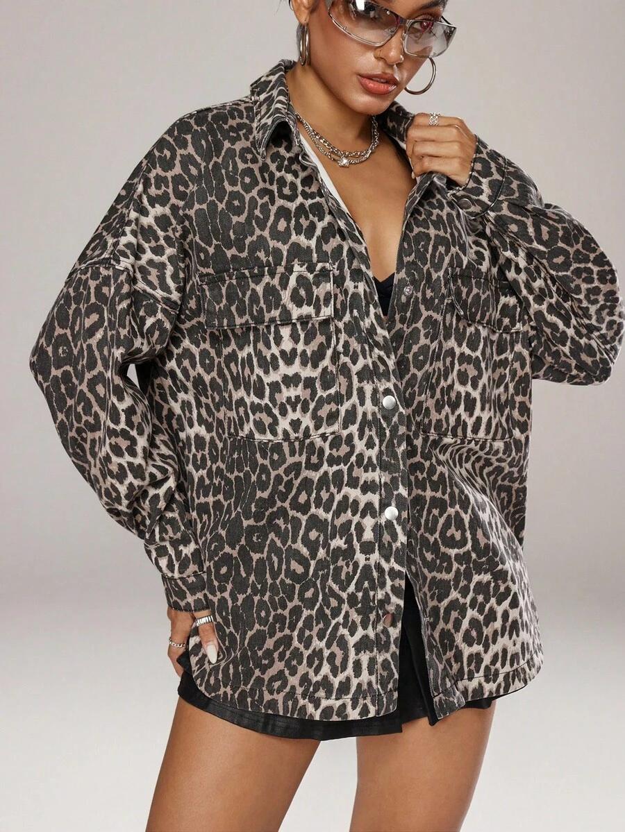 kurtka jeansowa animal print
