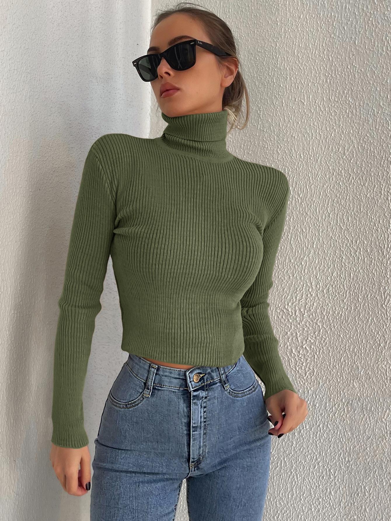 DOPASOWANY SWETER Z GOLFEM