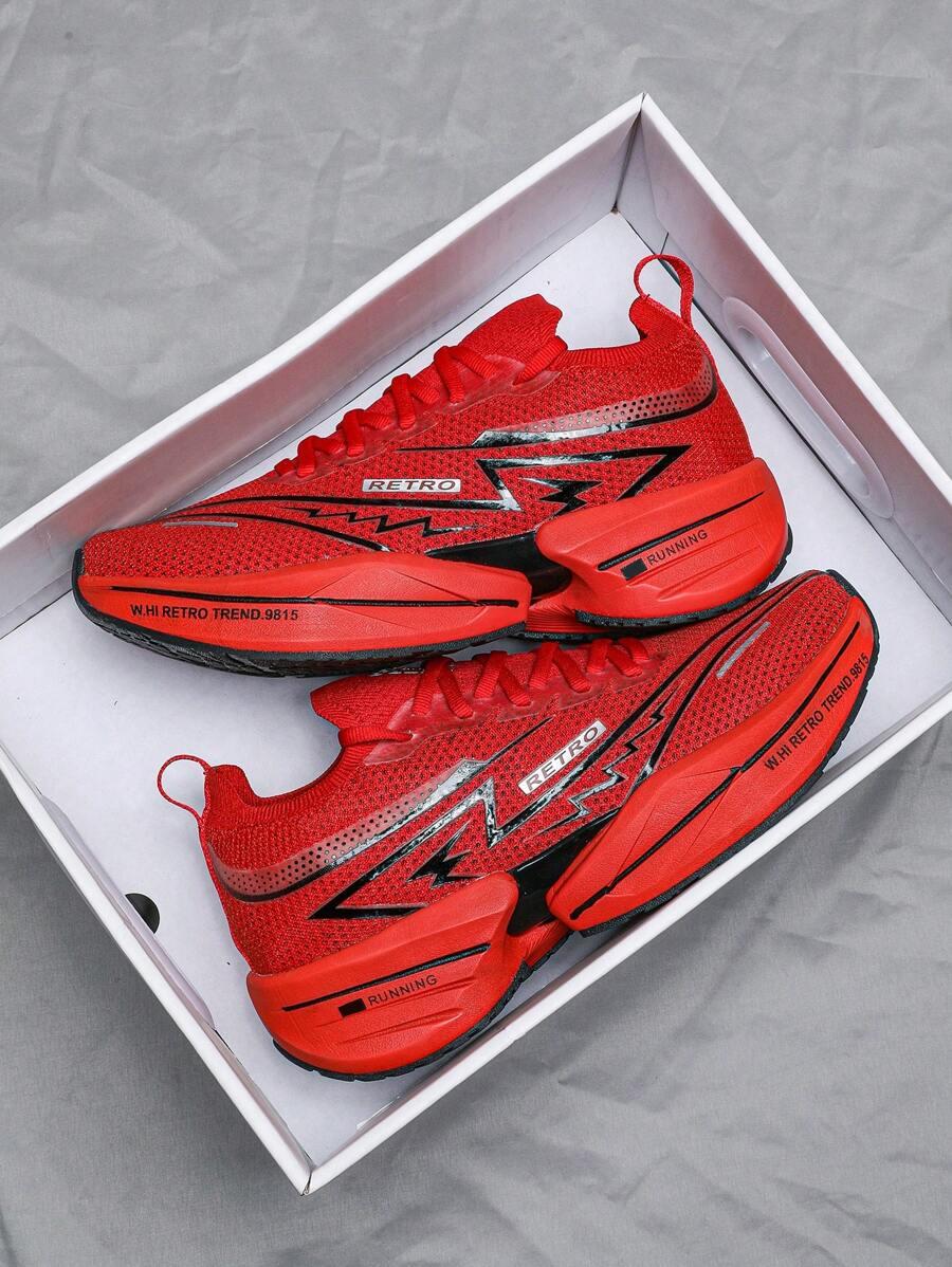 czerwone buty sportowe