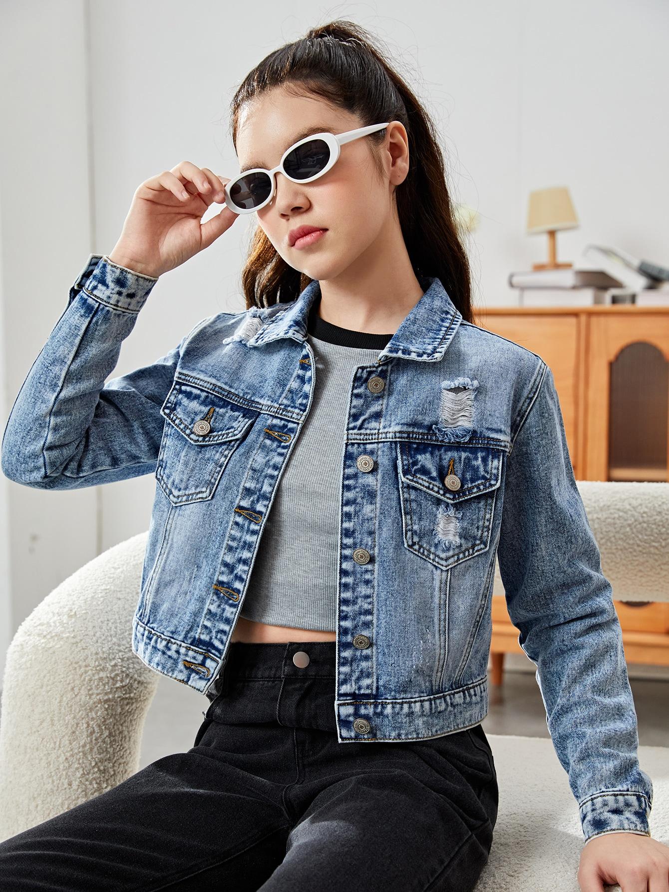 niebieska kurtka jeans