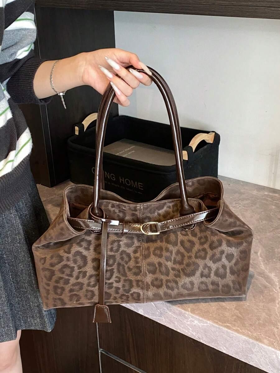 brązowa torebka animal print