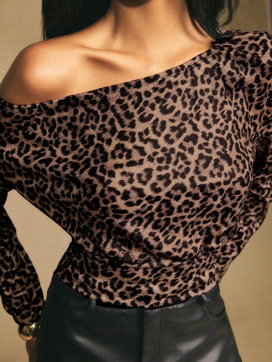 ASYMETRYCZNY TOP ANIMAL PRINT 