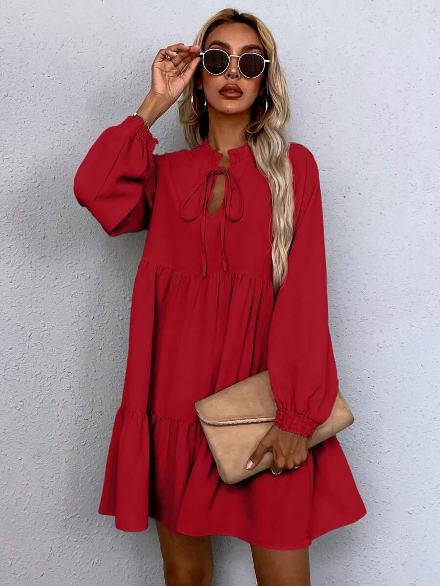 czerwona sukienka wiązanie