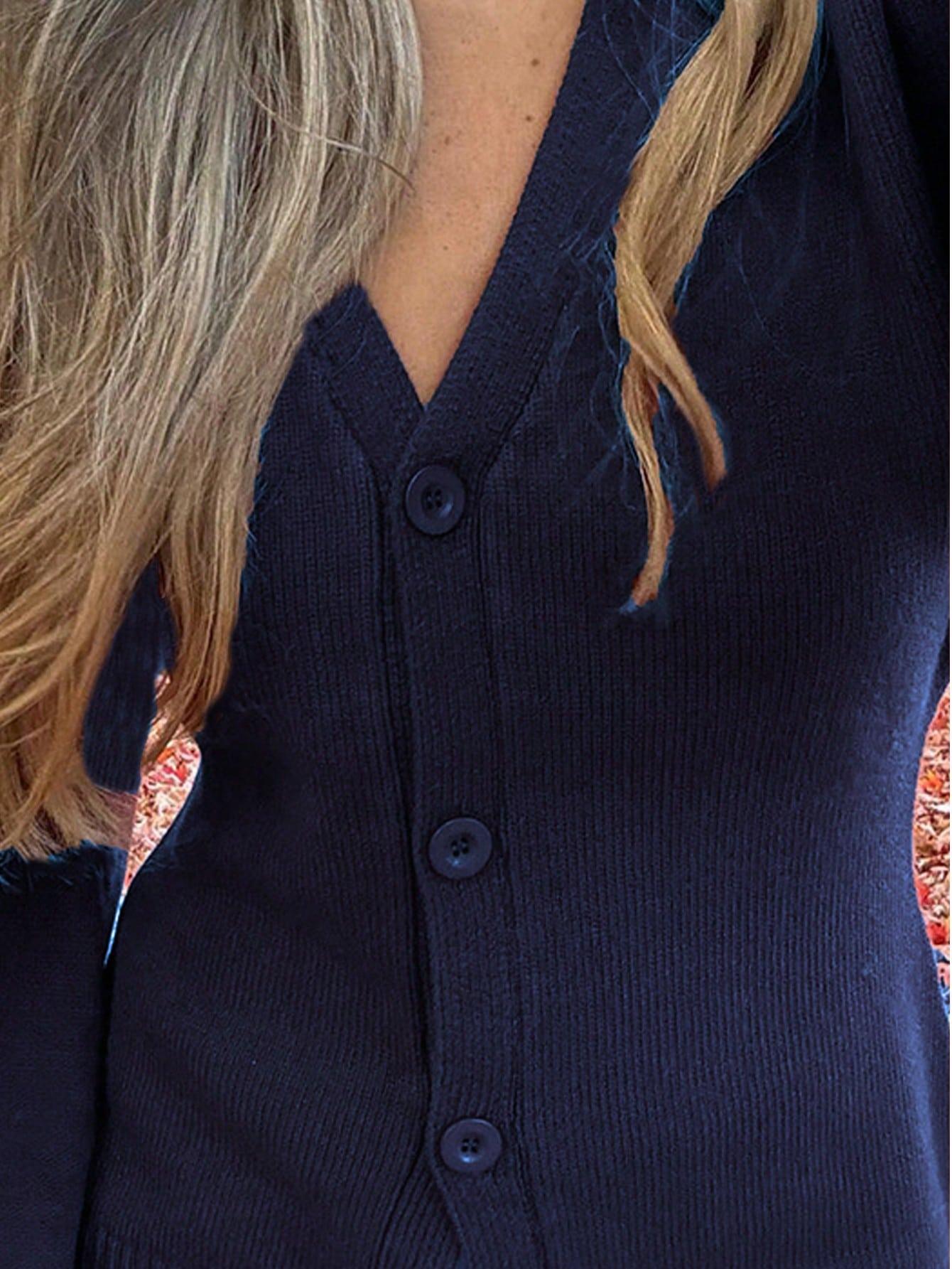 GRANATOWY TALIOWANY SWETER GUZIKI