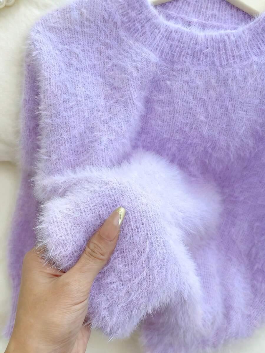 fioletowy sweter okrągły dekolt