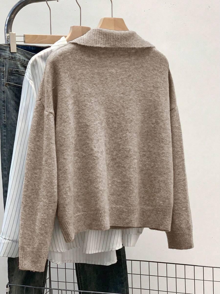brązowy sweter z domieszką wełny