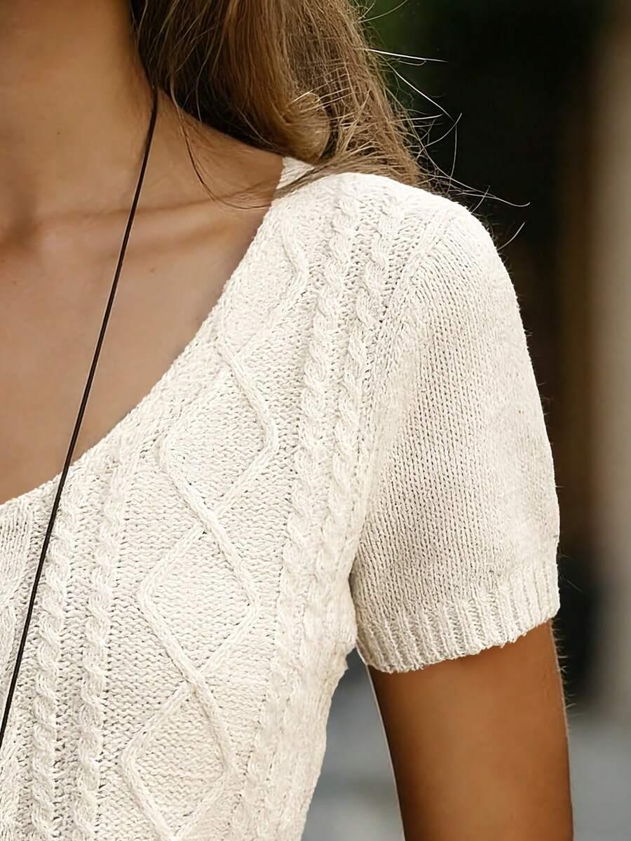 biała bluzka v-neck