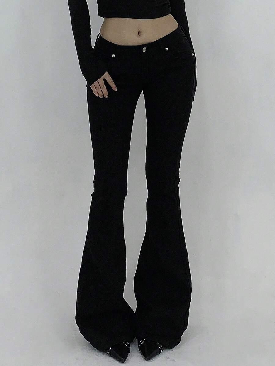 czarne spodnie jeans