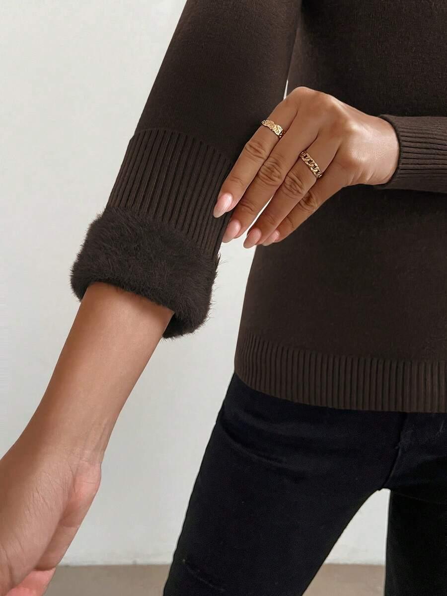 brązowy sweter długi rękaw