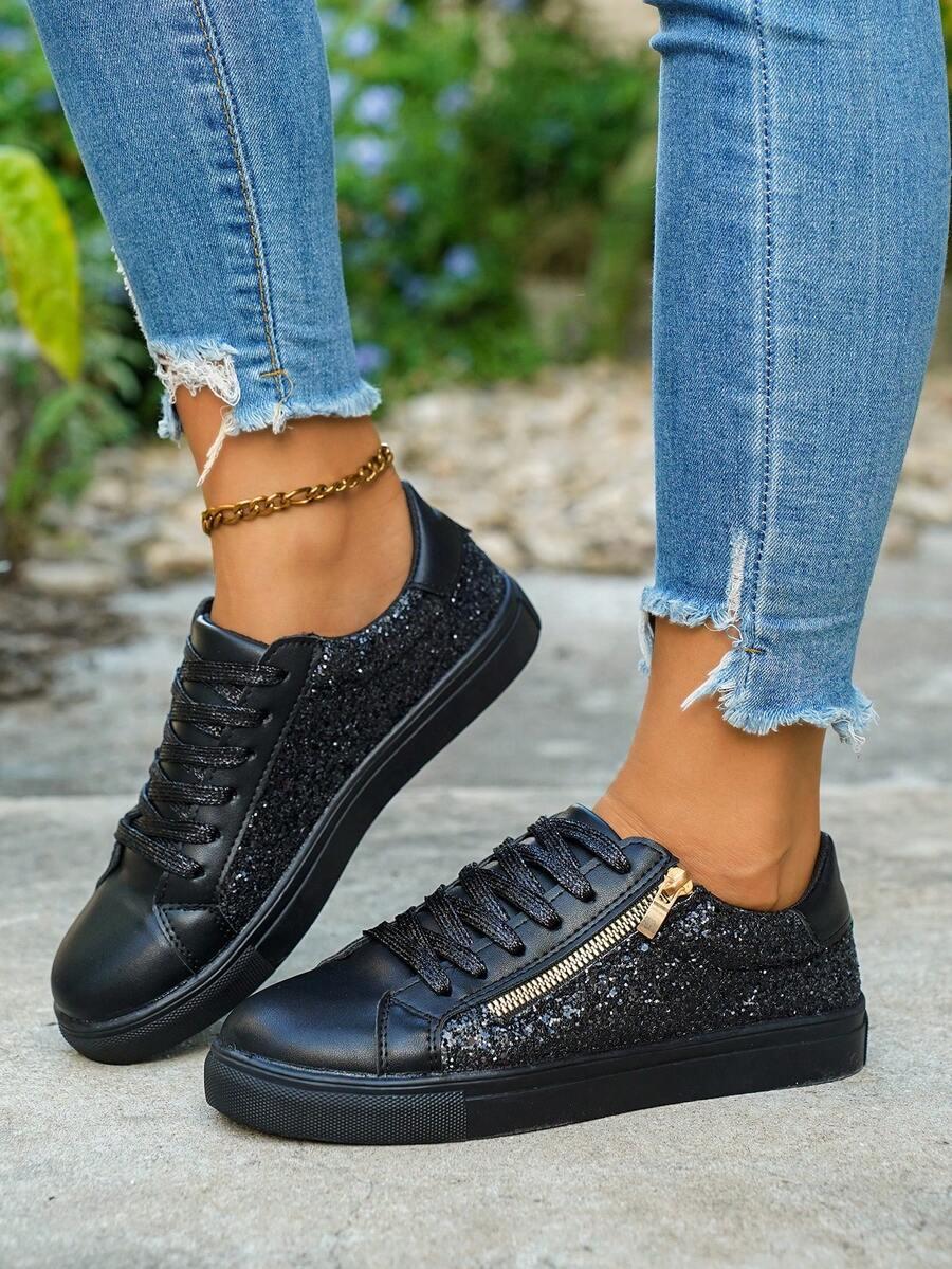 CZARNE BUTY SPORTOWE ZDOBIENIE