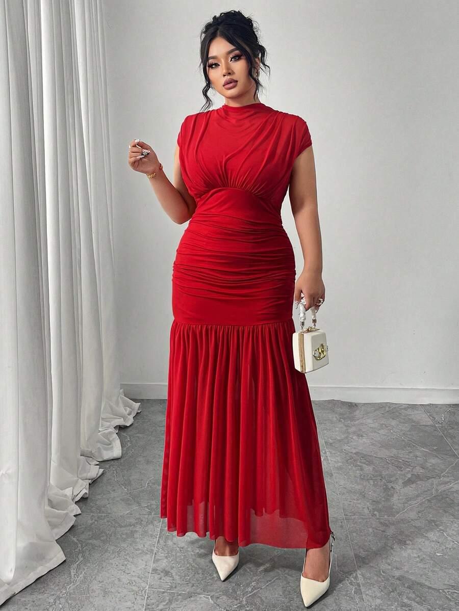 czerwona maxi sukienka