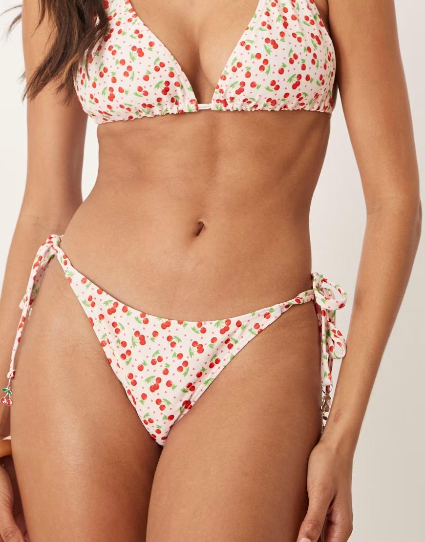 DÓŁ OD BIKINI WIŚNIE