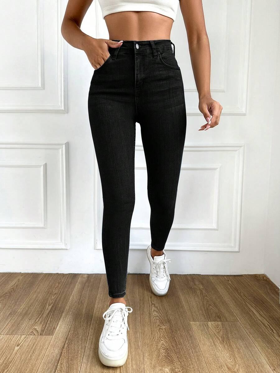 CZARNE SPODNIE RURKI JEANS