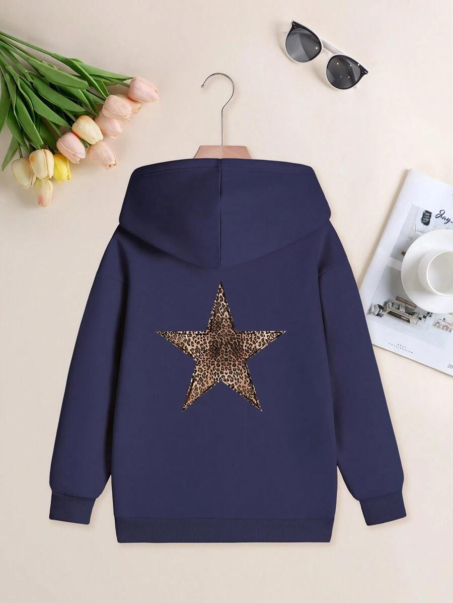 granatowa bluza kaptur