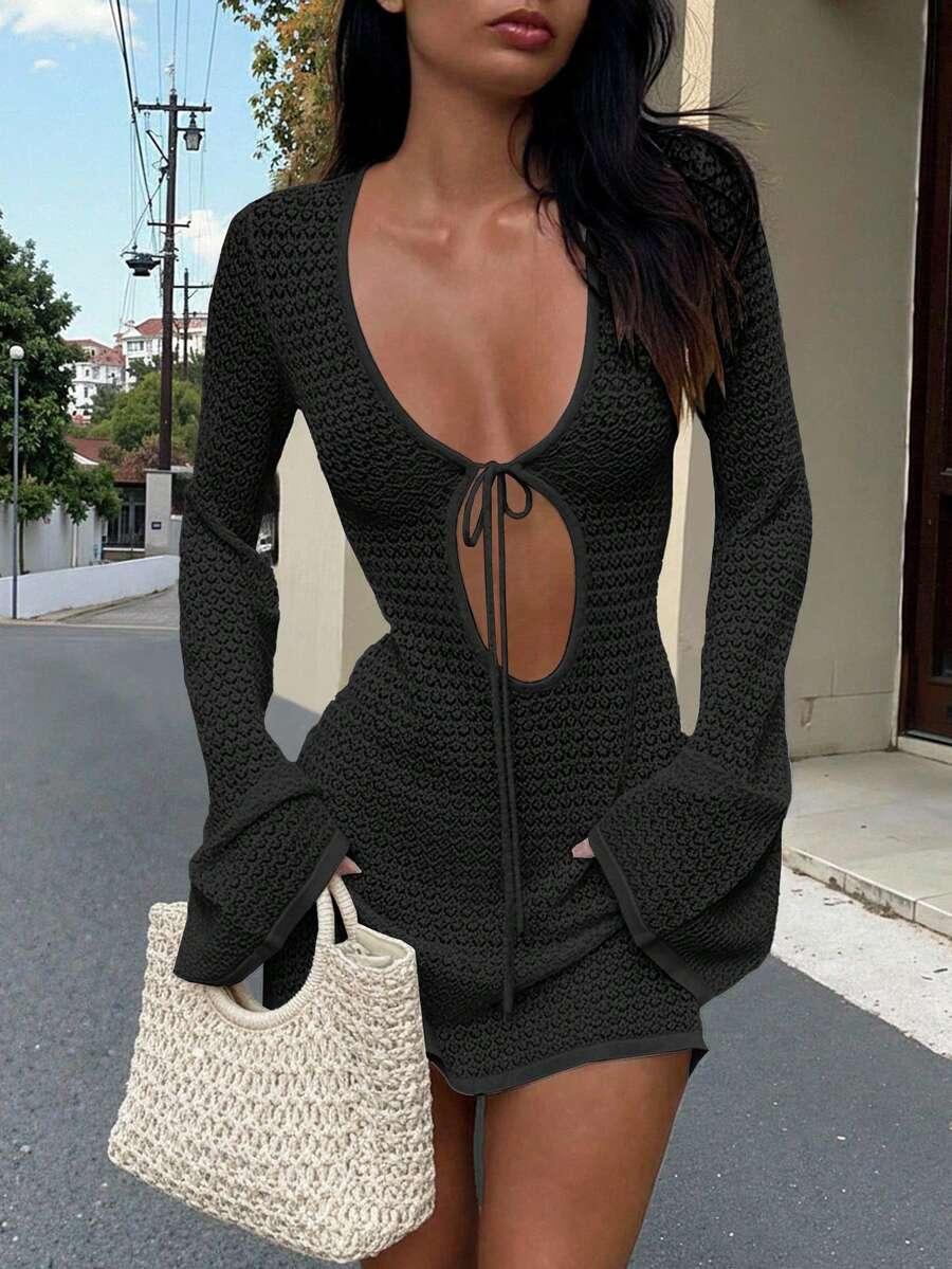 czarna mini sukienka