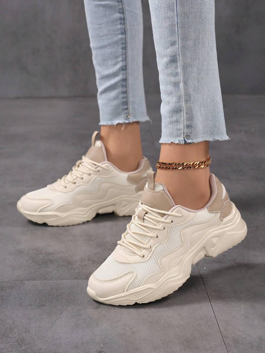 beżowe sznurowane buty sportowe