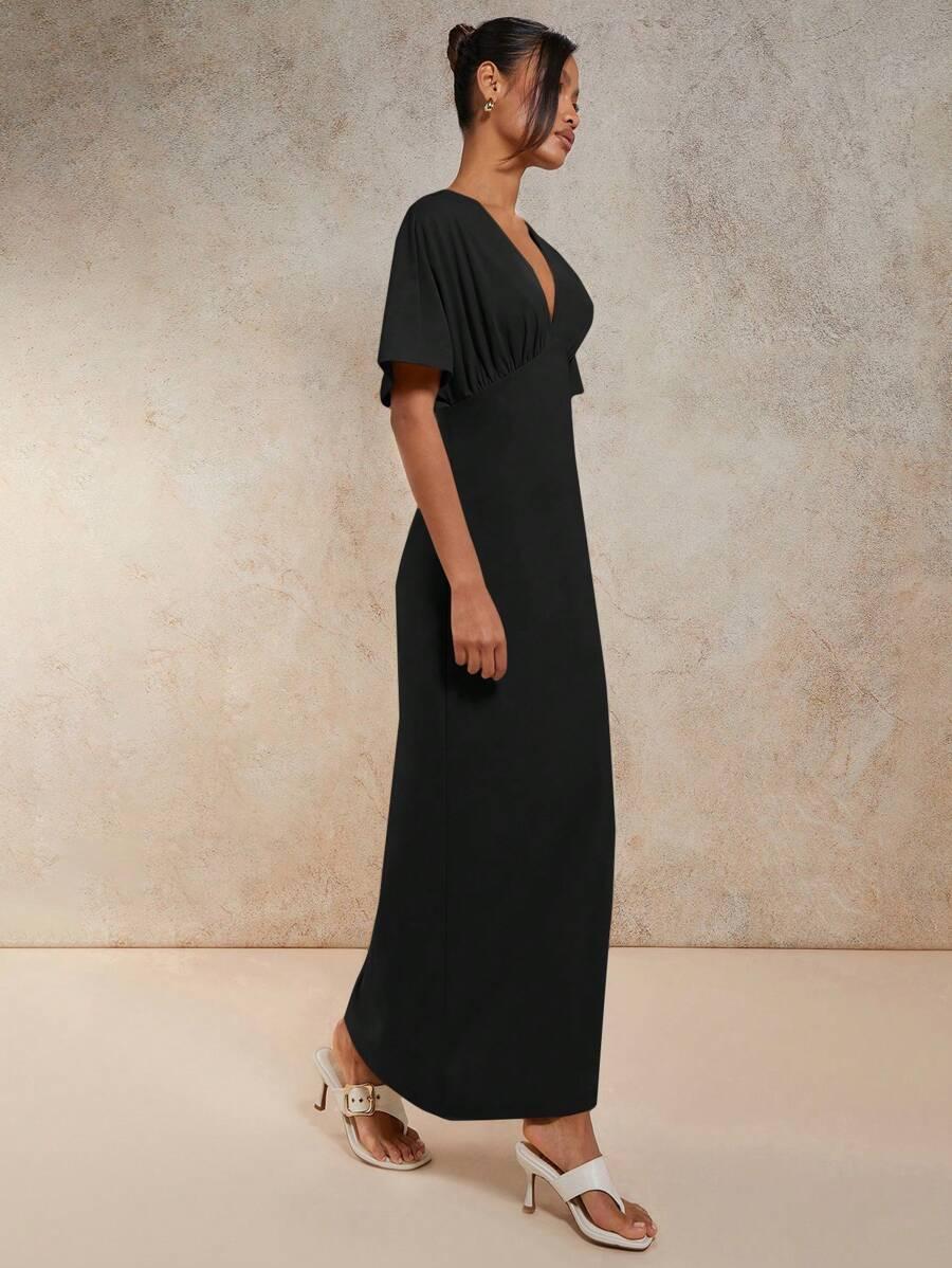 CZARNA MAXI SUKIENKA V NECK