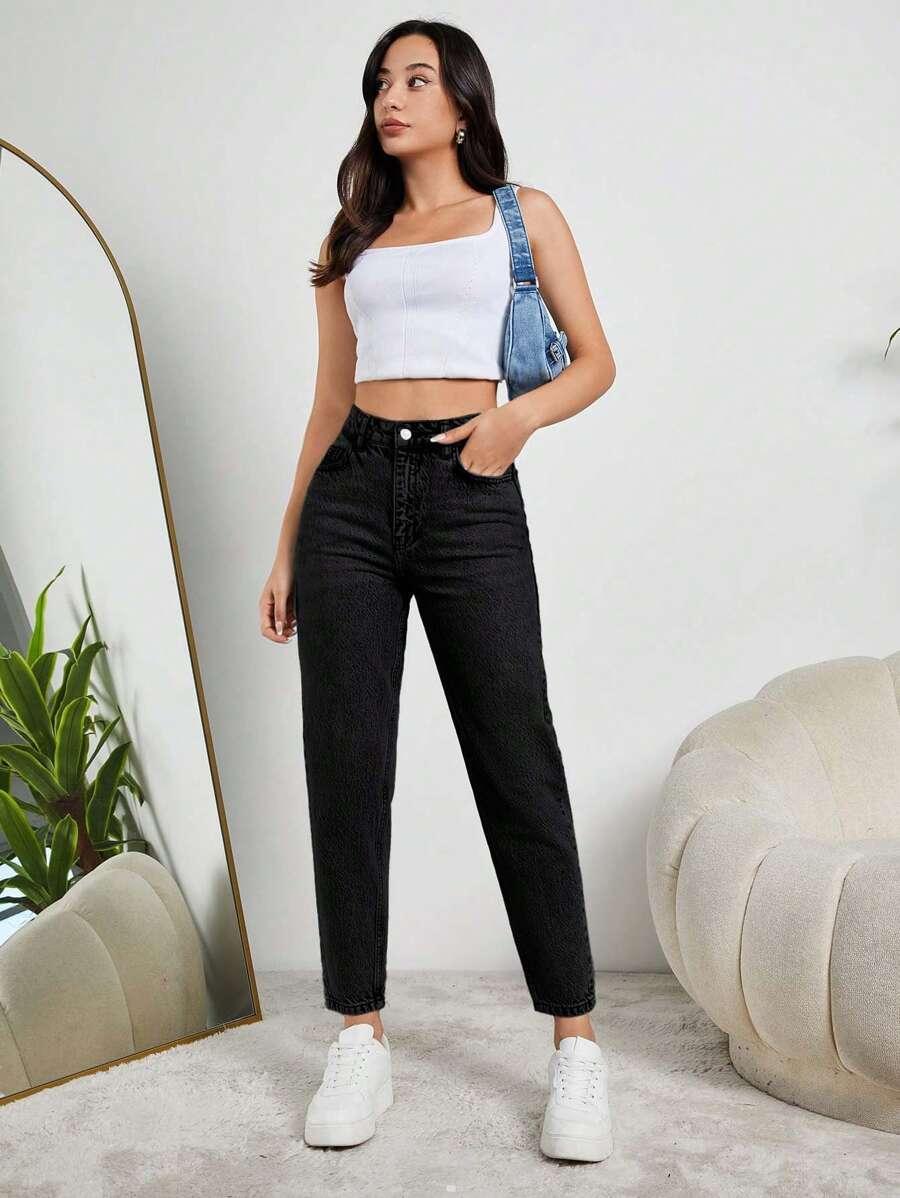 czarne spodnie mom jeans