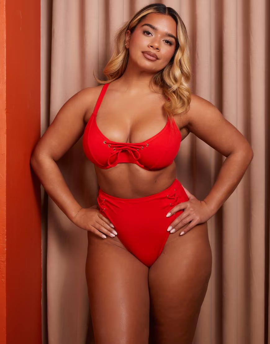 czerwony dół od bikini 