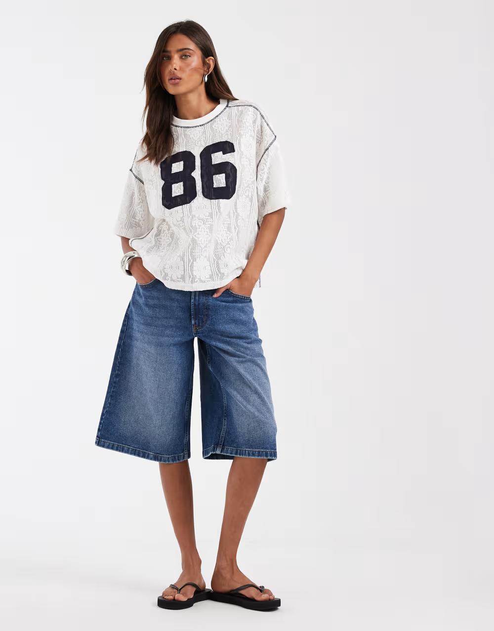 biały t-shirt oversize print